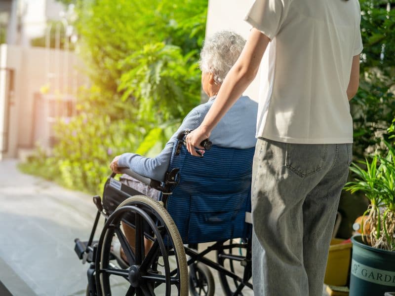 ⭐台北輔具推薦｜別讓行動限制了靈魂！選對輔具，陪長輩再次看見世界的風景